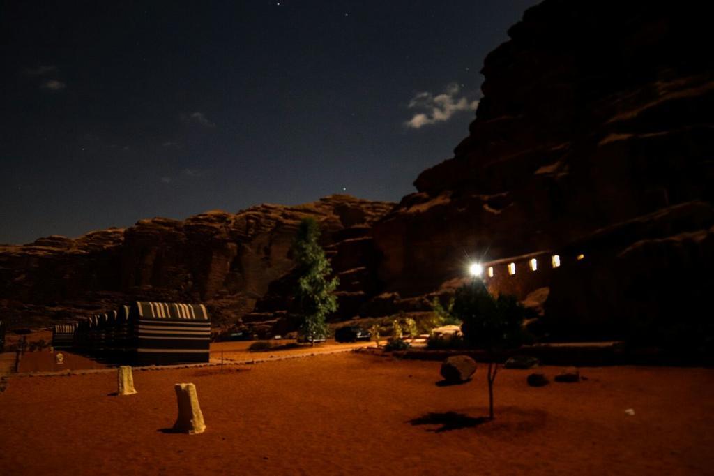 Wadi Rum Light Camp 외부 사진